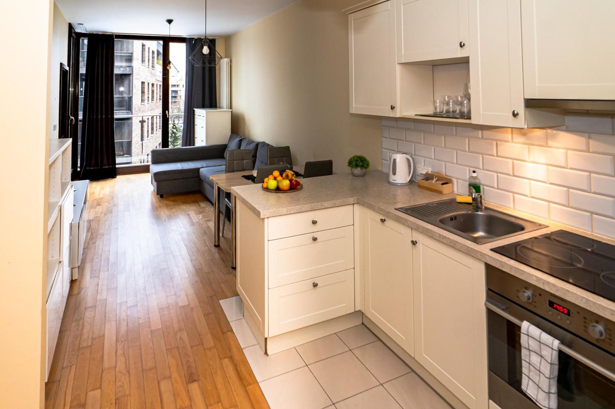 Triton Apartments Varşovia Exterior foto